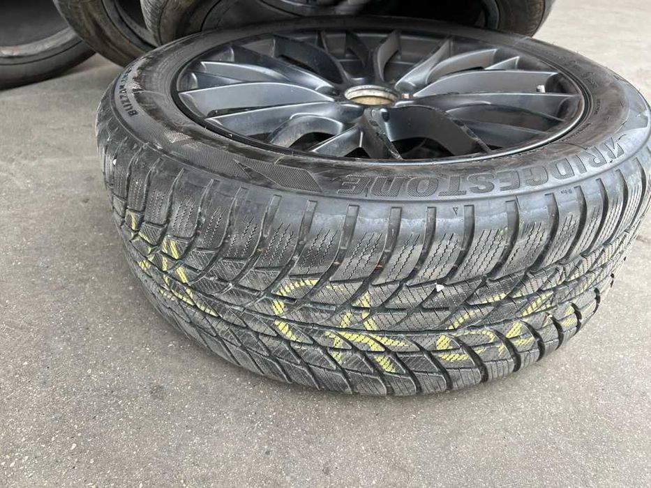 Гуми с джанти - BRIDGESTONE LM001 225/50 R18 95H Runflat с хомологация BMW и джанти BMW Styling M405