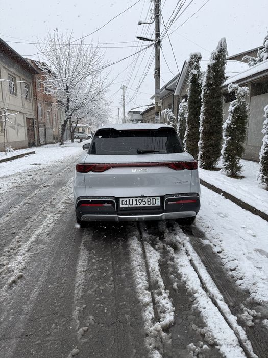 BYD Yuan Up Faqat arendaga beriladi