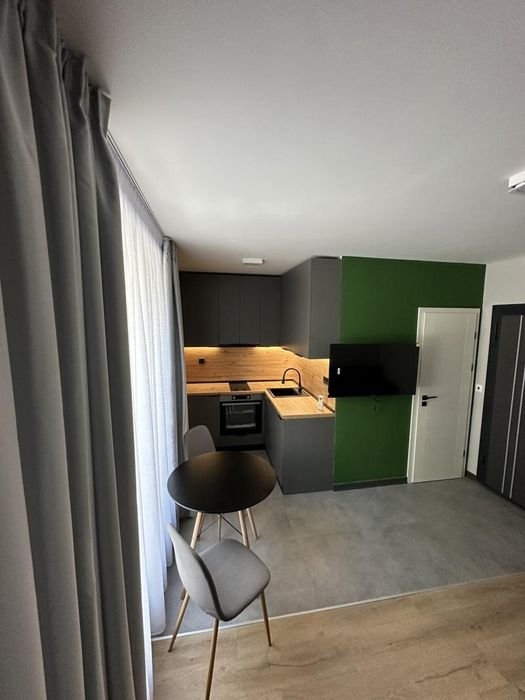 Дава се под наем Двустаен апартамент в София, Център - 50 кв.м за 625 € - Снимка #2