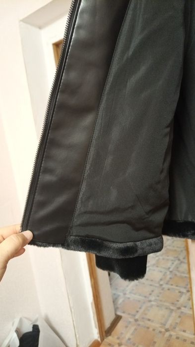 Продам шубу мужскую мутон .