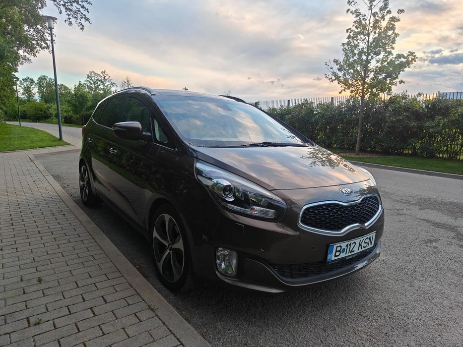 KIA carena 2015 1.7crdi 7 locuri