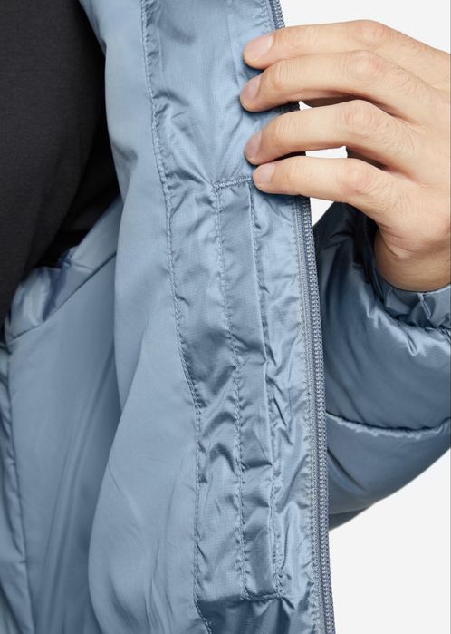 Новая куртка Fila оригинал