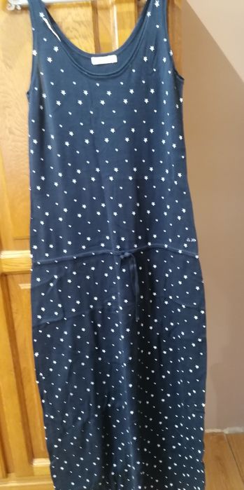 Rochii diferite marimi