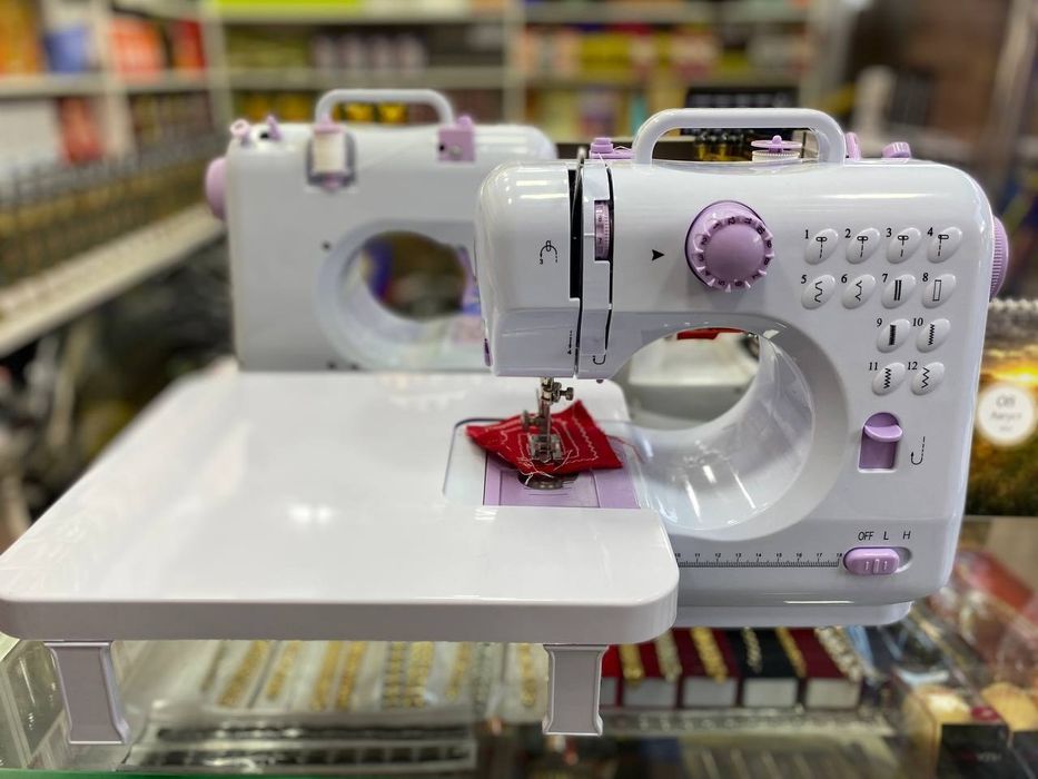 12та чокли тикадиганмашинка сифатли столик билан бирга