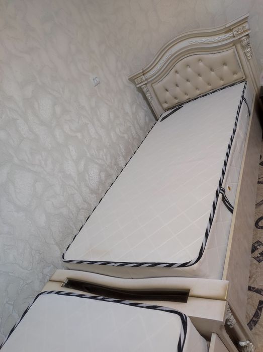 Продается кровать! Кровать сотилади !