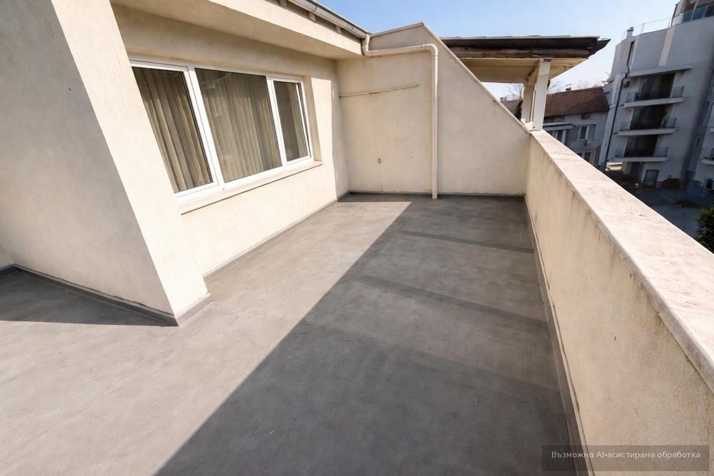 Дава се под наем Къща в Пловдив, Център - 582 кв.м за 2393.43 € - Снимка #8