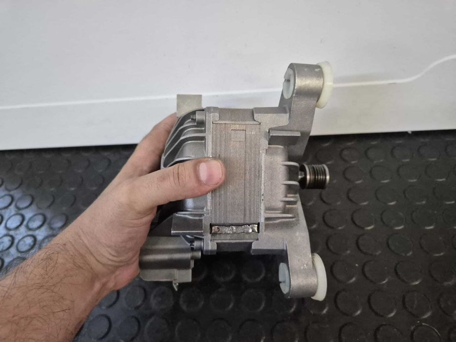 Motor Inverter masina de spalat Bosch WAY32890 cod piesa 00145457 / R34