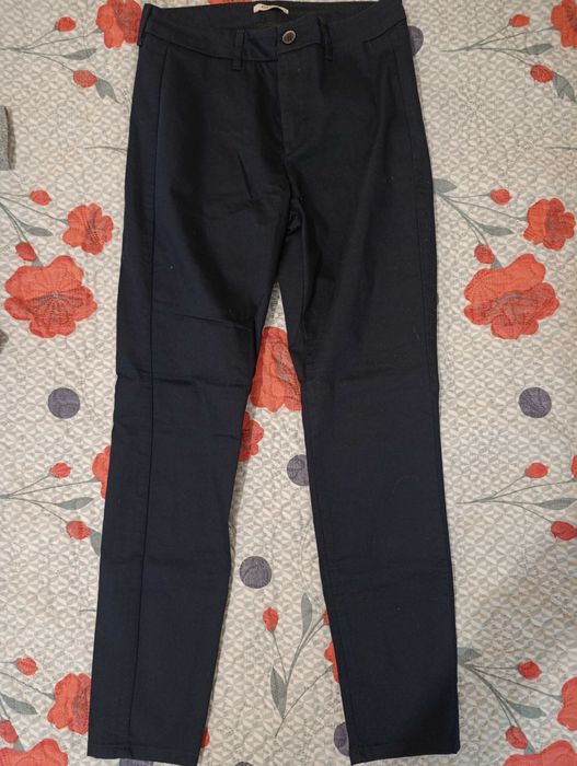 Продавам панталон