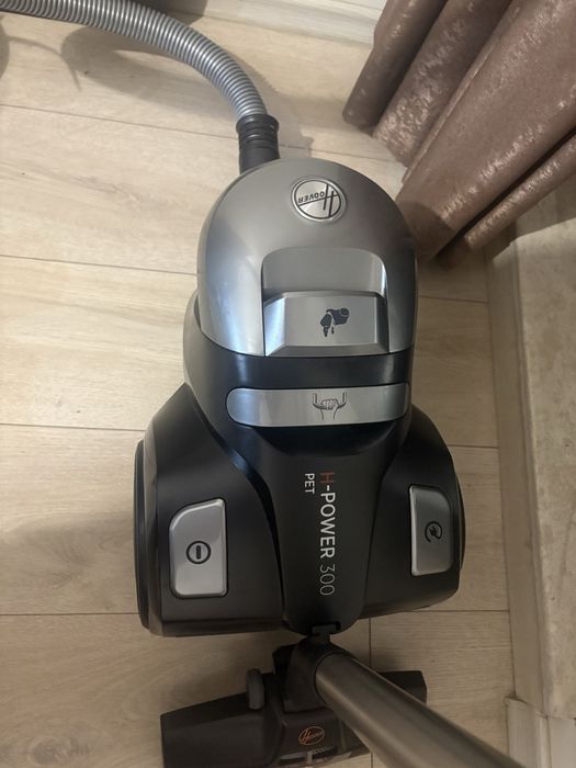 Прахосмукачка Hoover