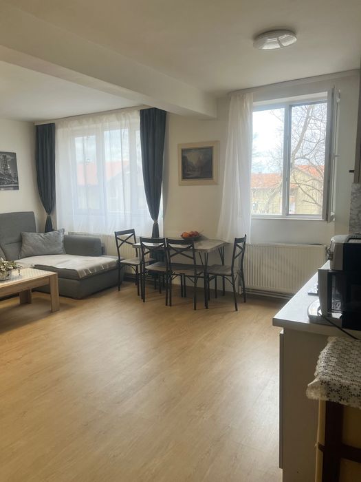 Proprietar vând apartament