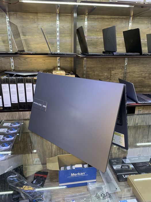 Новый Asus Vivobook Core i5