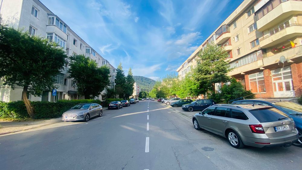 Apartament 3 camere, utilat, mobilat, plus loc de parcare !