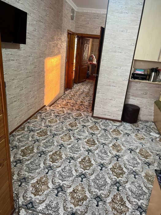 Продаётся квартира своя  Юнусабад 5кв  4 комнат