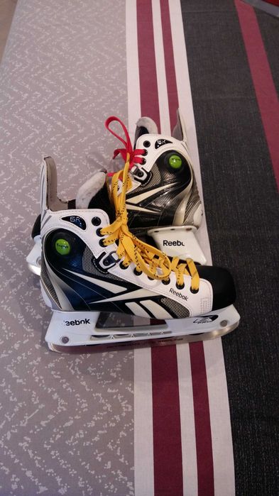 Vand patine Bauer-Reebok 37.5 model 6 K