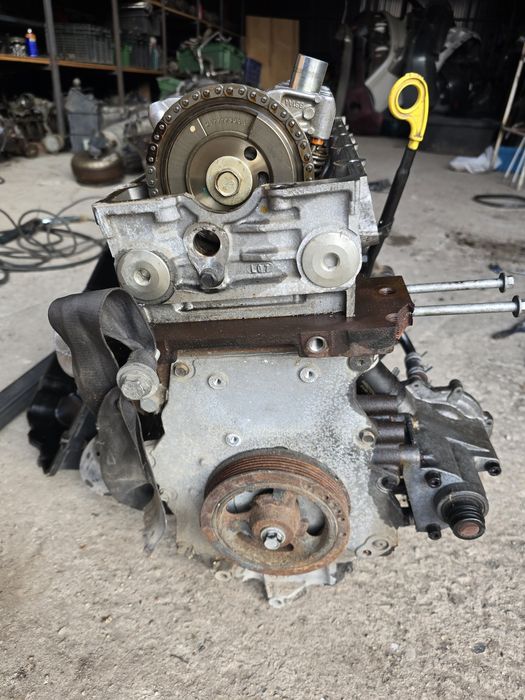 Двигатель мотор движок мини купер хэтч 1.6 mini Cooper hatch