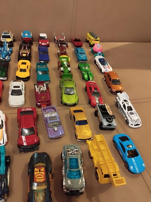 Колички hot wheels