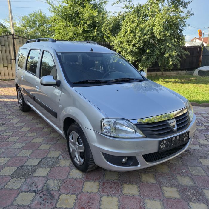 Dacia Logan MCV / Blackline /  1.6 benzina - Euro 5 / 142.000km