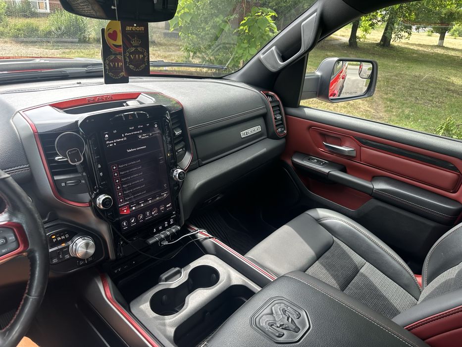 Dodge Ram Rebel 5.7 Hemi