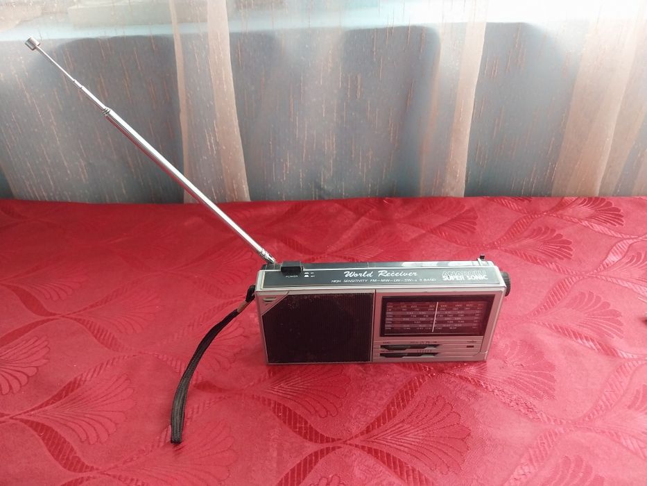 Radio vechi Kamosonic KA710.