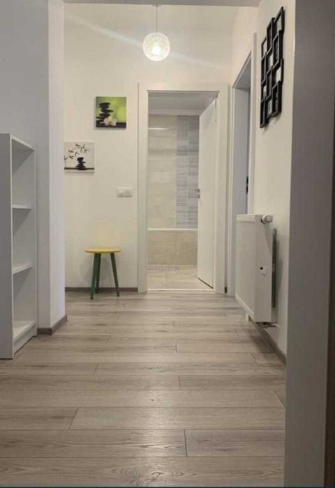 Inchiriez apartament in cartier Maurer