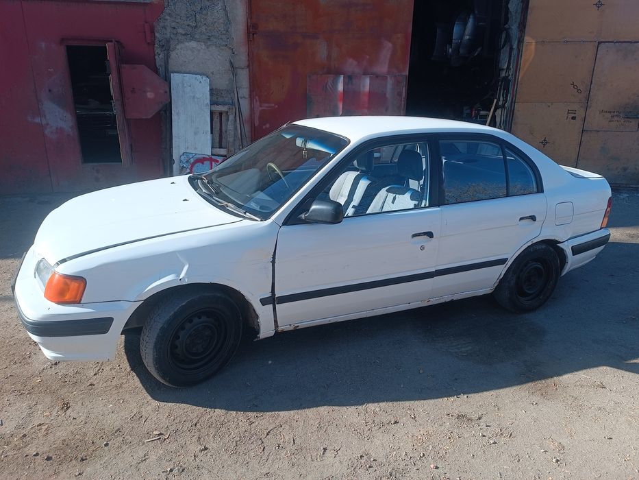 Продам Тойота Корса