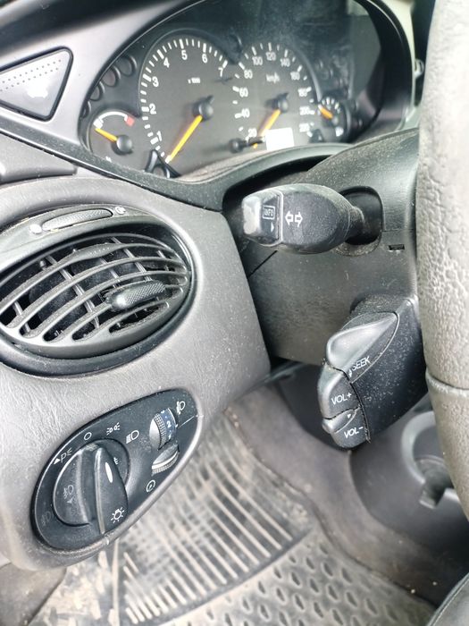 Vând pt câmp preț 250 e