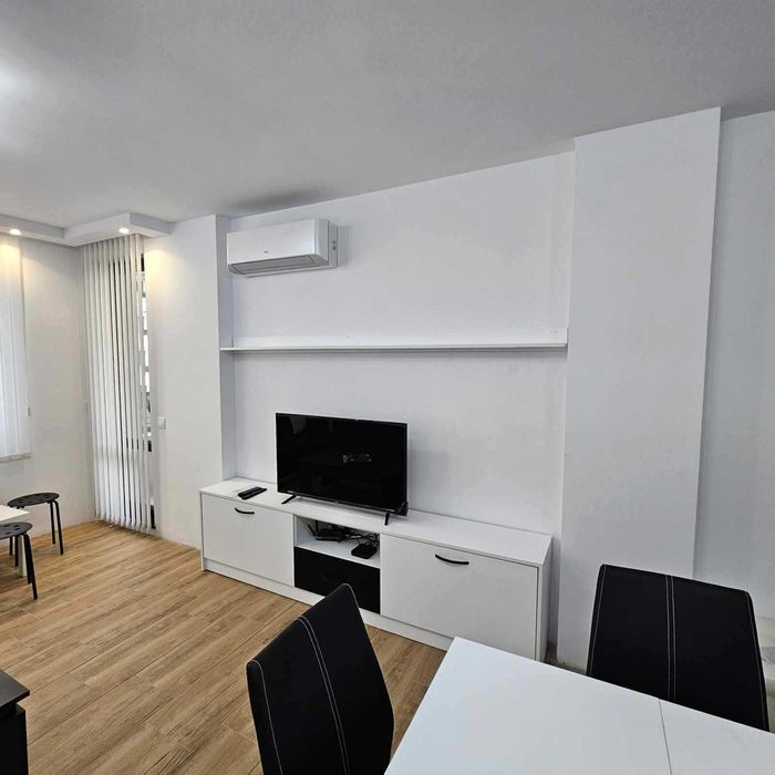 Дава се под наем Двустаен апартамент в София, Младост 2 - 75 кв.м за 900 € - Снимка #3