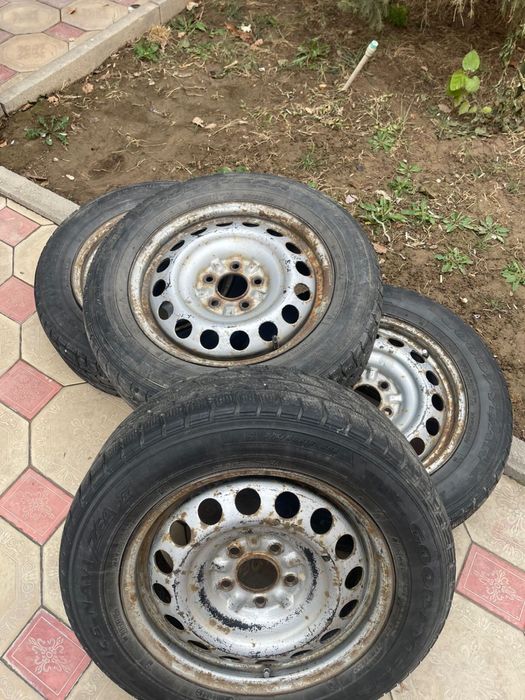 Колеса с дисками 215/60/16 снят с хёндэ