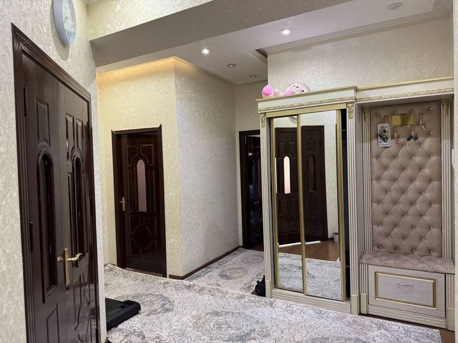 СРОЧНО ПРОДАЁТСЯ 3-комнатная квартира!