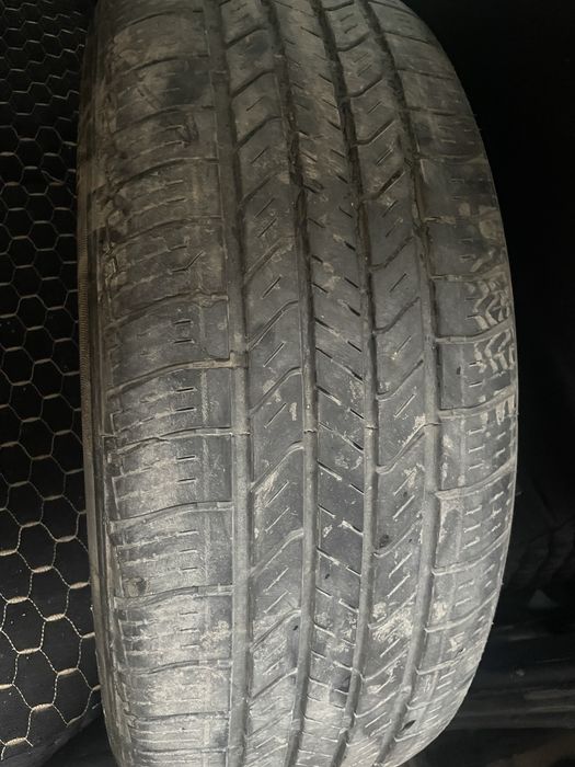 Покрышки 215/60/17