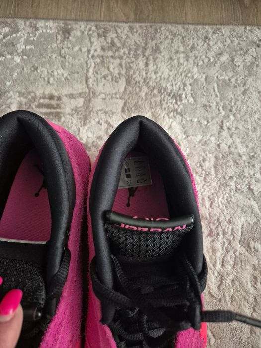 Дамски/ Детски Nike Djordan маратонки обувани няколко пъти