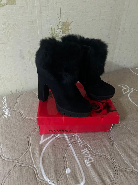 Продам ботильоны