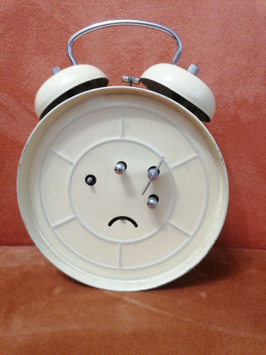 Ceas masă marca Seven Star mecanic