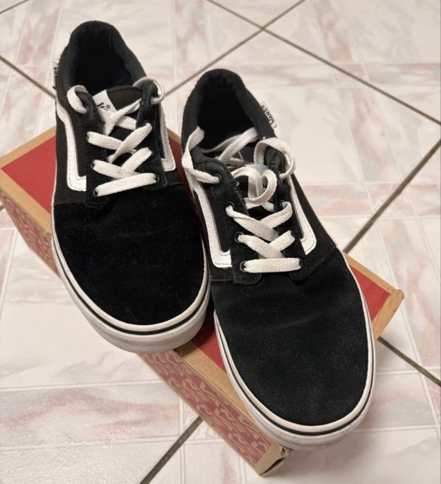 Adidasi Vans Of The Wall