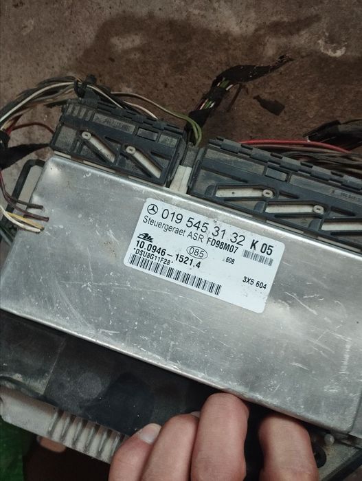 Блок управления двигателем Mercedes-Benz W202