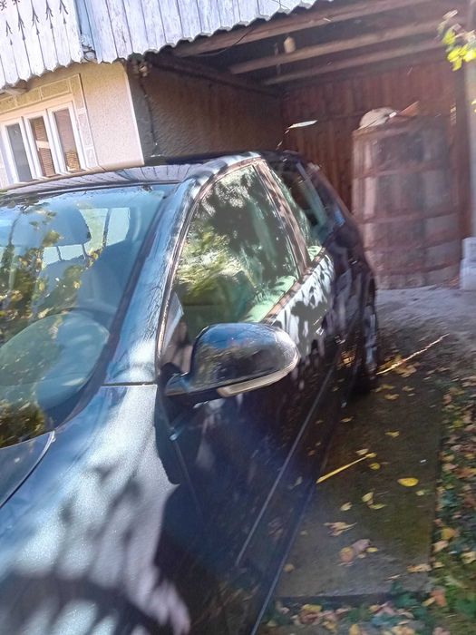 Volkswagen Golf benzină, 1.610 € — imagine 3