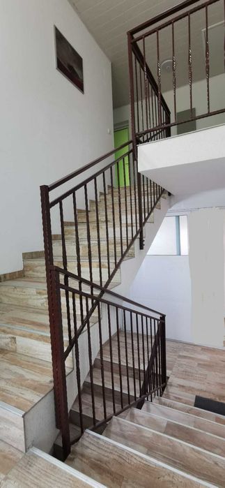 inchiriez garsoniera noua mobilata in locatie ideala