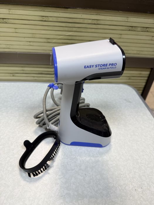 Вертикална парна ютия Russell Hobbs