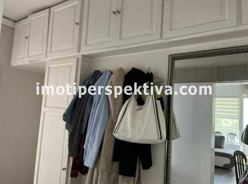 Продава се Тристаен апартамент в Пловдив, Христо Смирненски - 64 кв.м за 1922 €/кв.м - Снимка #8