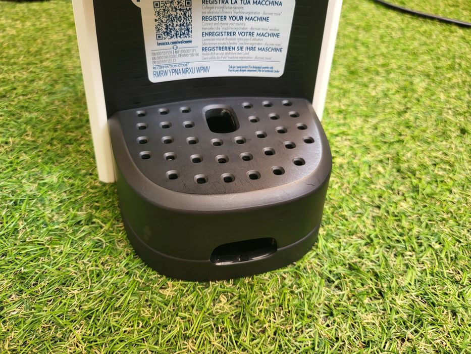 Еспресо кафемашина с капсули Lavazza A Modo Mio Tiny Eco
