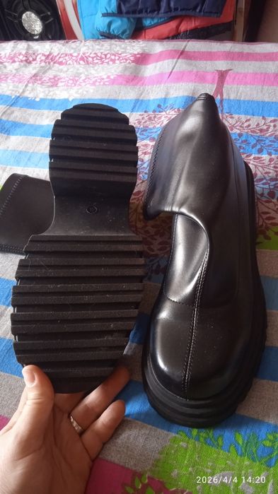 Женская обувь 42 размера