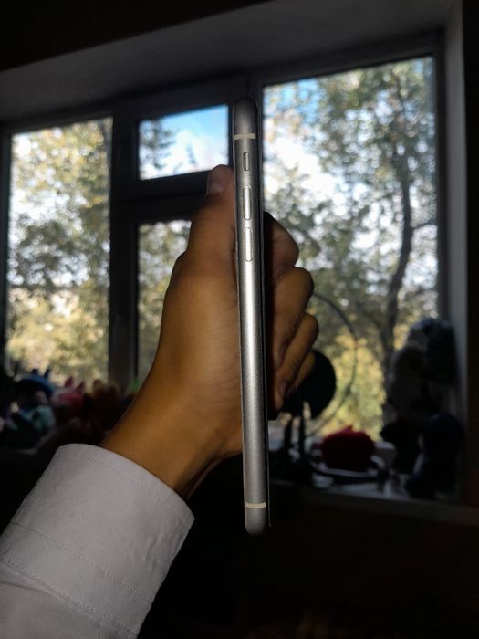 IPhone 11 4G 64g