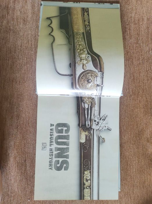 Оръжия Визуална История - Guns A Visual History