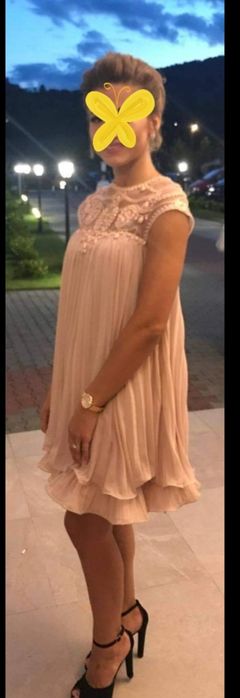 Rochită diafanà roz