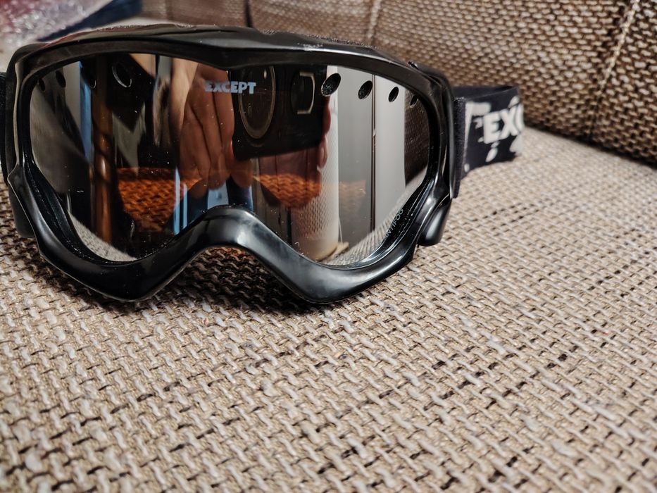 Сноуборд,ски очила/маска