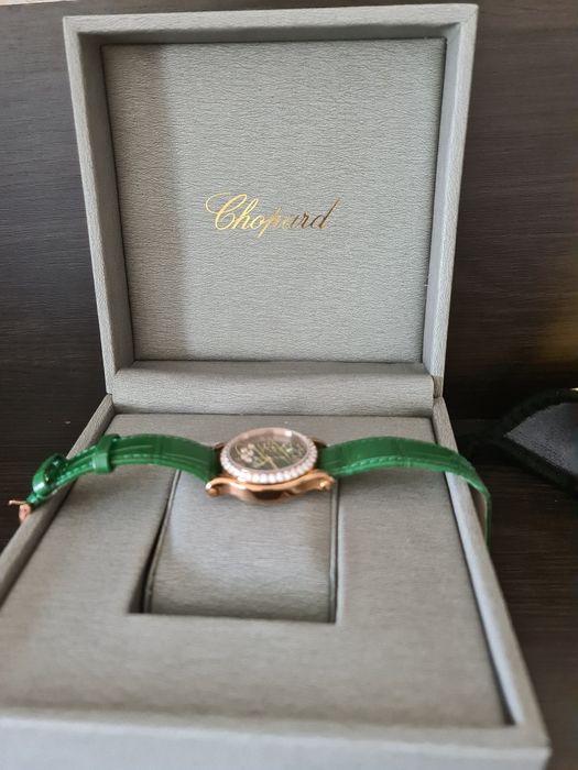 Женские часы charpard