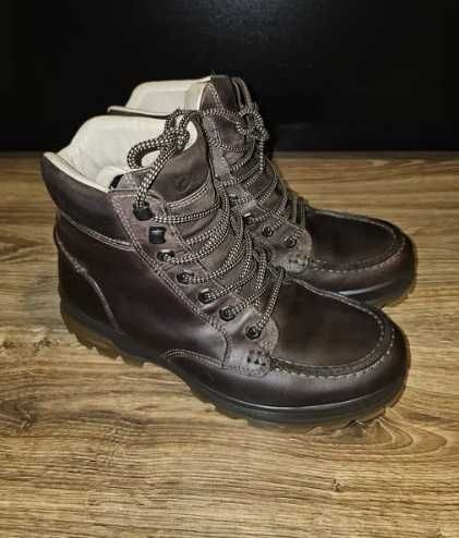 Ghetele outdoor barbati ECCO HydroMax marime 42