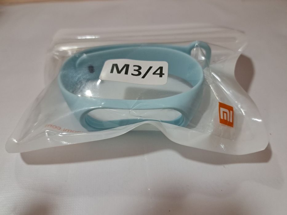 Ремешок на MI Band 3