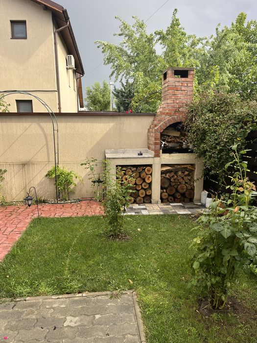 Casa de vanzare P+1 +pod str Libertatii