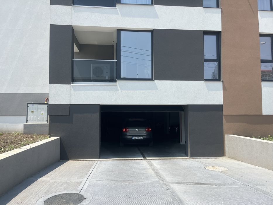Garaj  nou subteran , acces lift